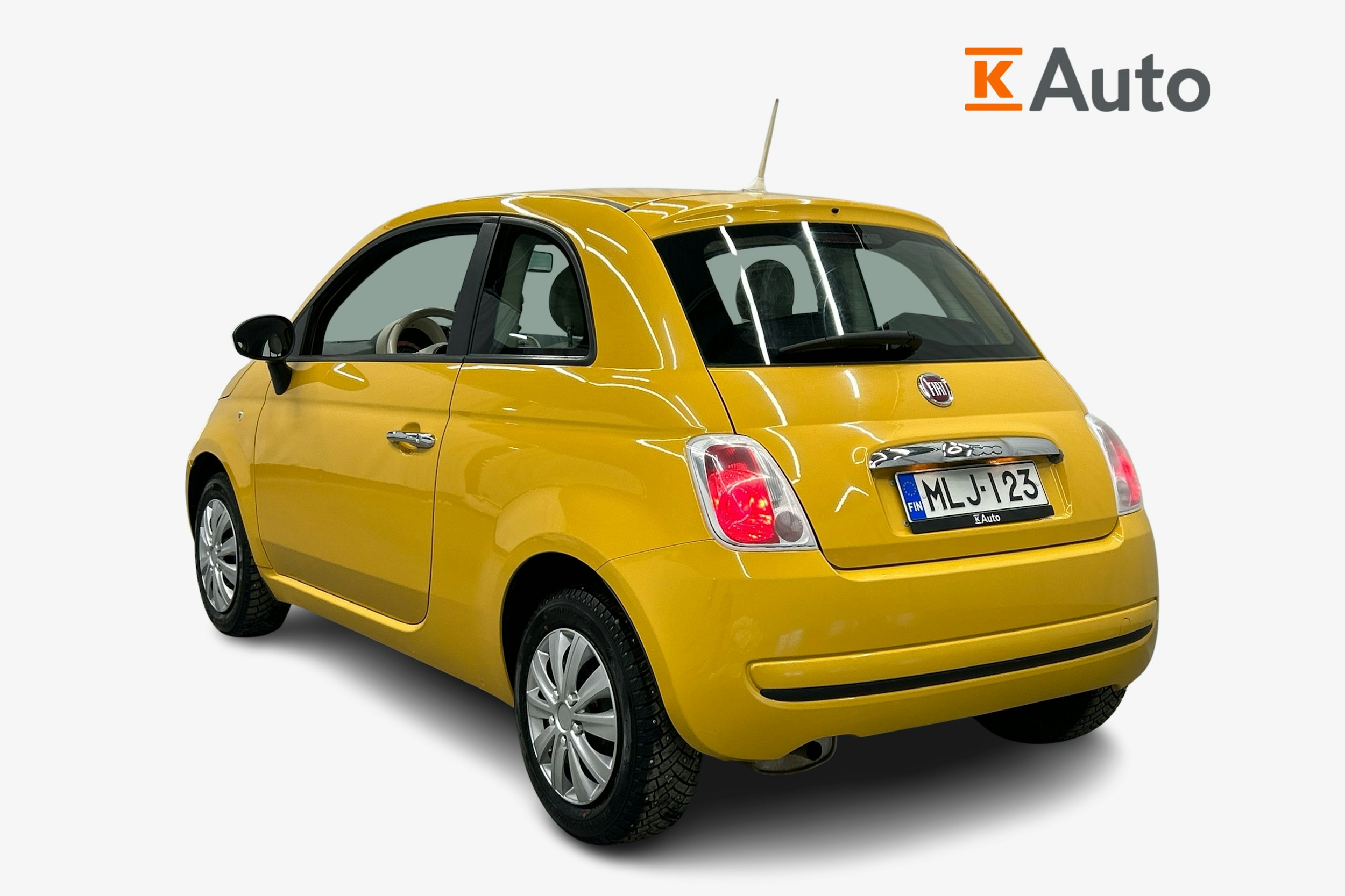 keltainen Fiat 500 2013 kuva 2.