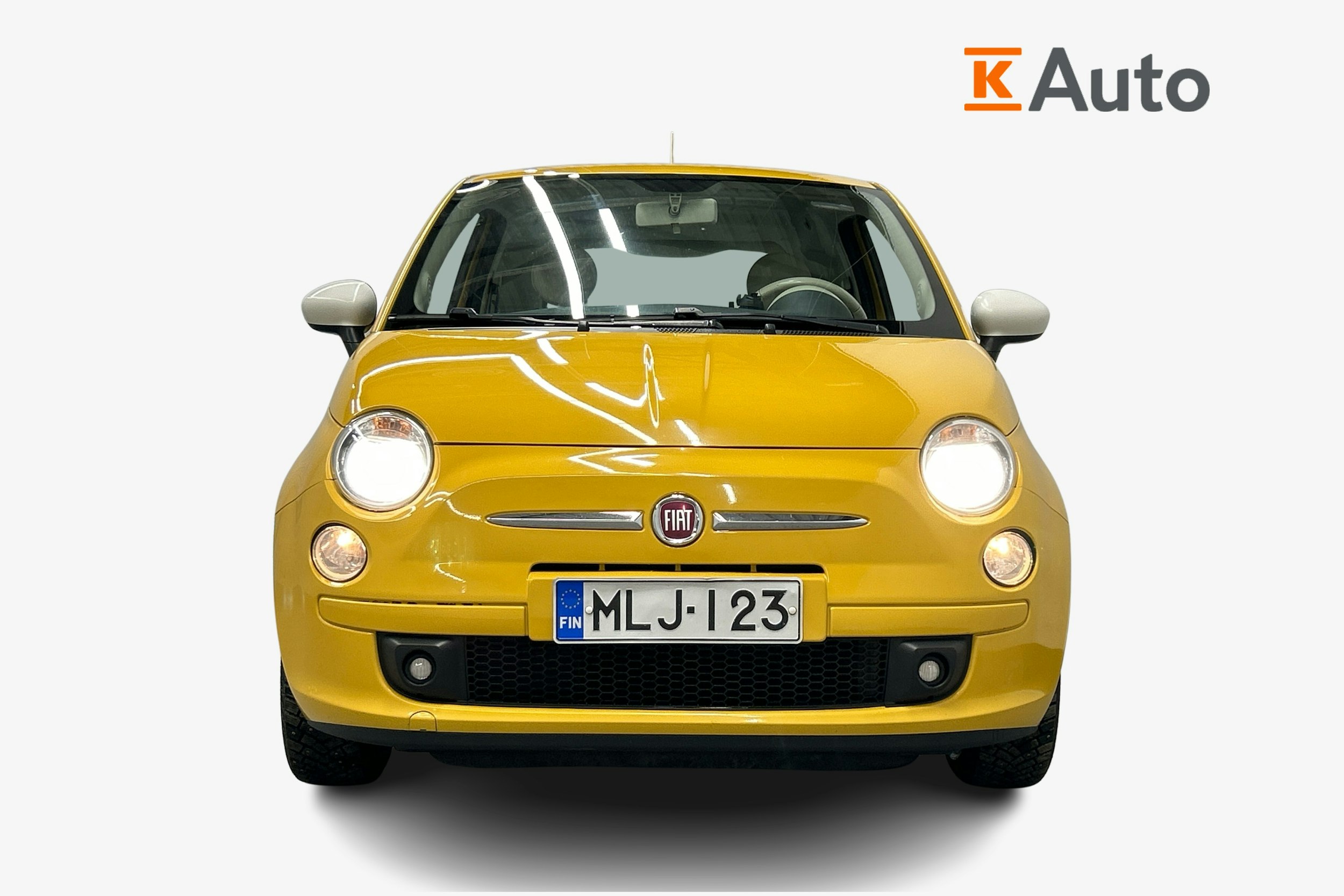 keltainen Fiat 500 2013 kuva 4.