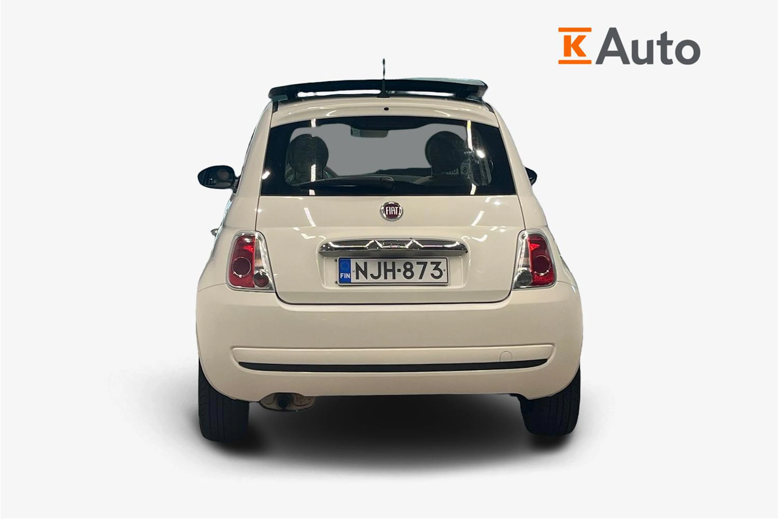 valkoinen Fiat 500 2013 kuva 3.