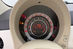 Valkoinen Fiat 500 2013 kuva 15.