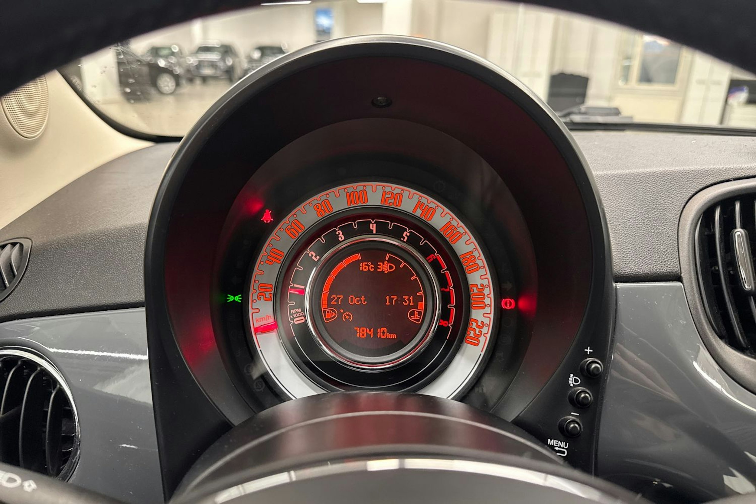 harmaa Fiat 500 2019 kuva 17.