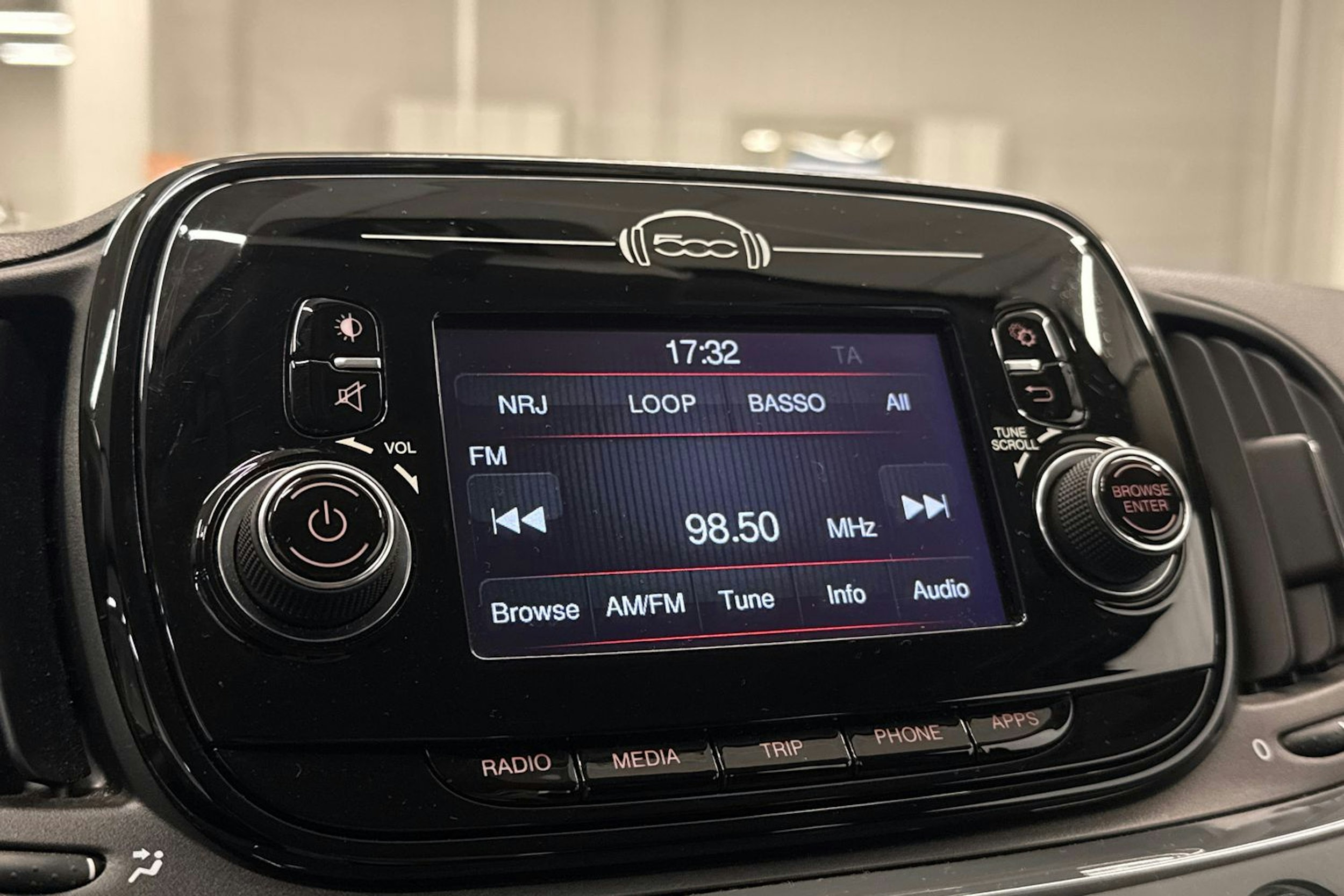 harmaa Fiat 500 2019 kuva 22.