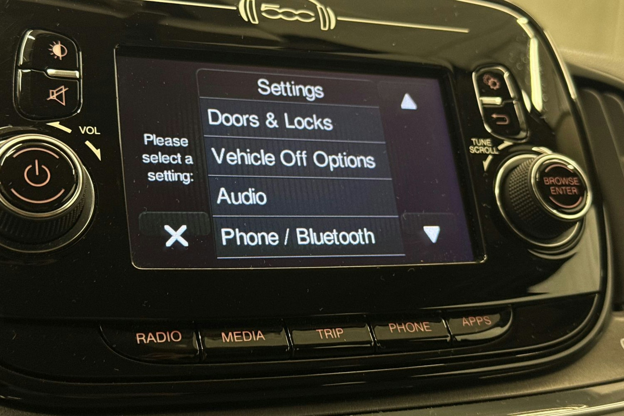 harmaa Fiat 500 2019 kuva 25.