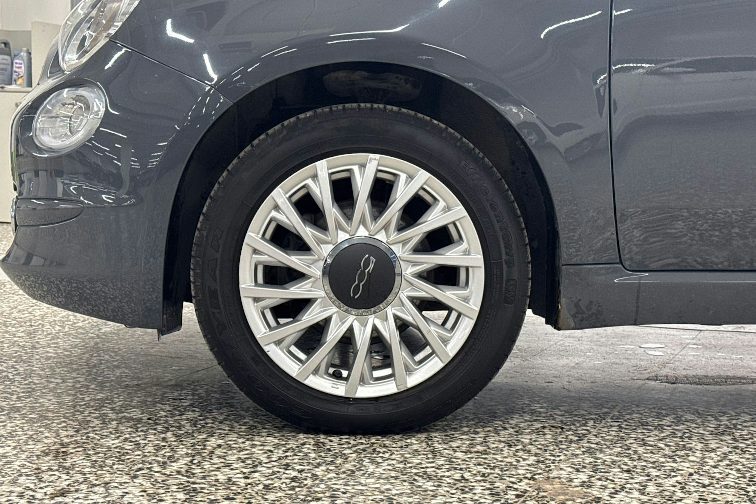 harmaa Fiat 500 2019 kuva 28.