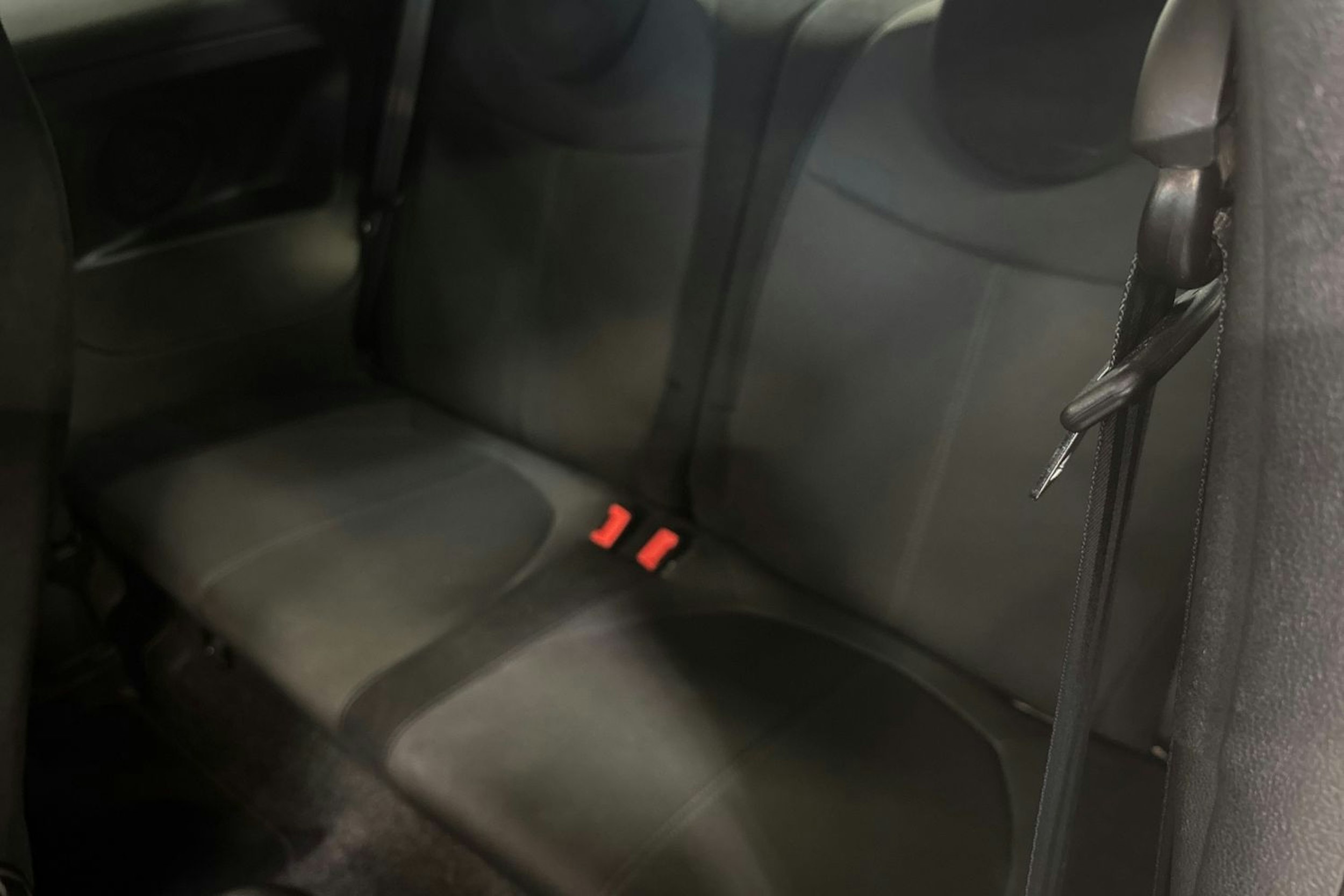 valkoinen Fiat 500 2019 kuva 14.