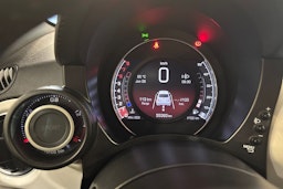 valkoinen Fiat 500 2019 kuva 18.