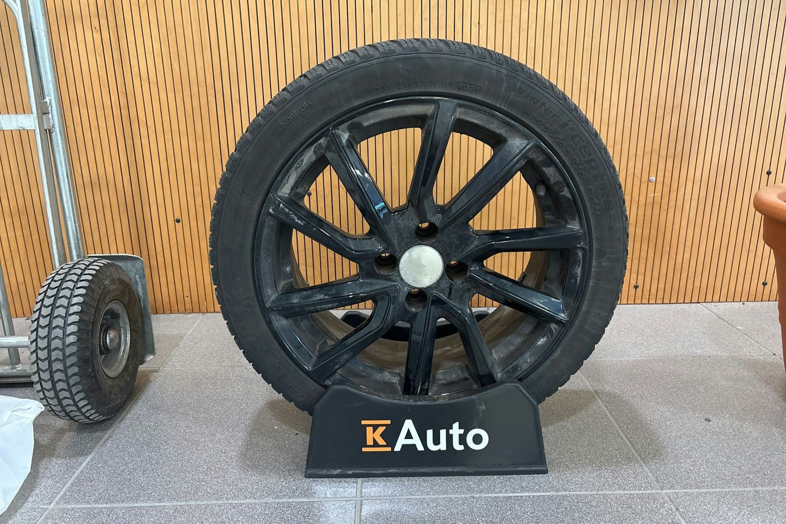 valkoinen Fiat 500 2019 kuva 20.