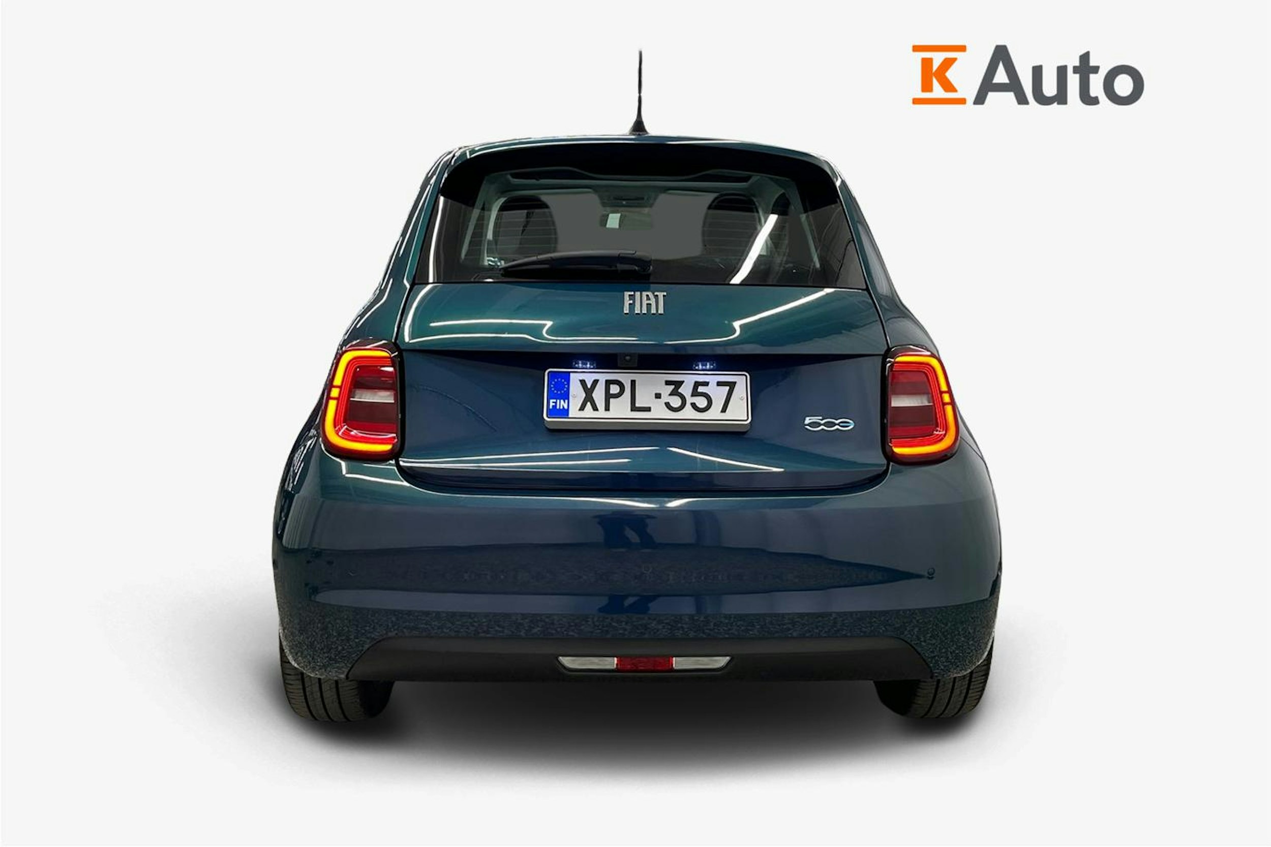 moniväri Fiat 500 2021 kuva 3.