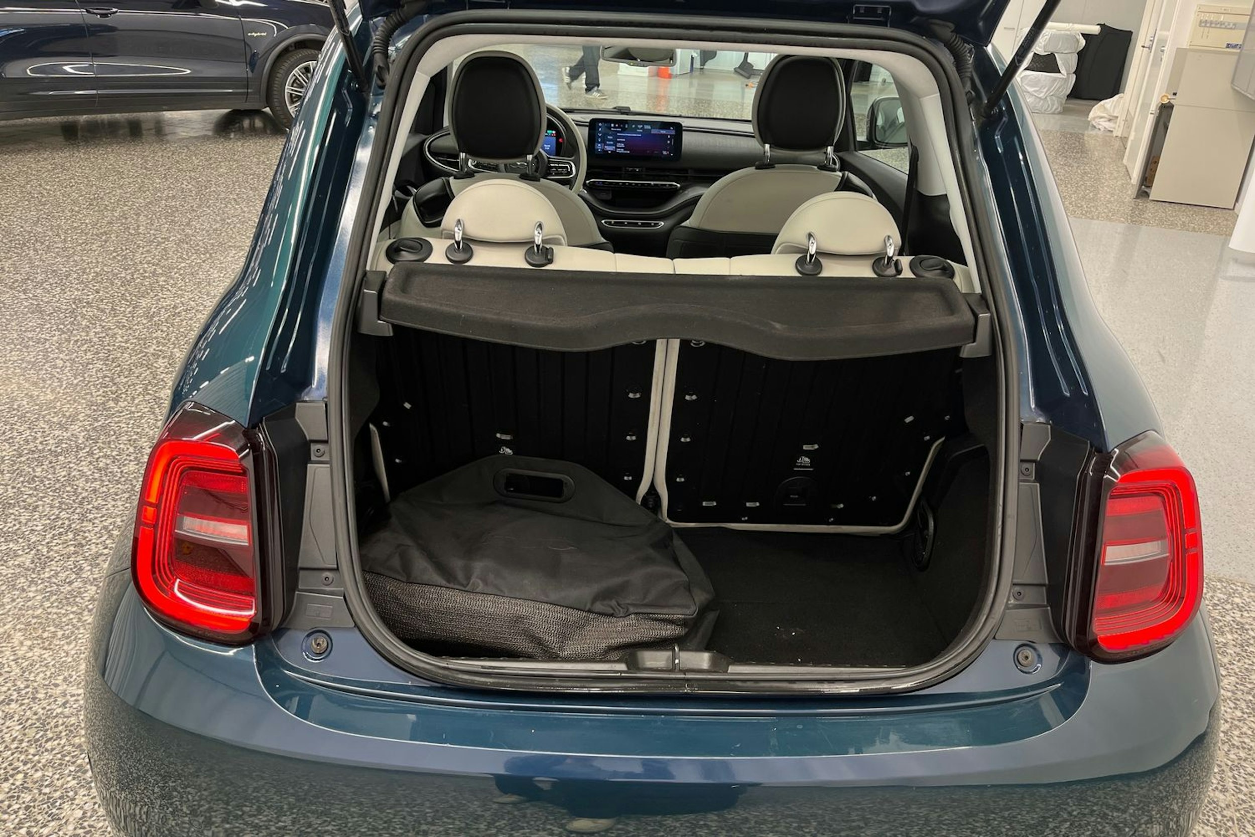moniväri Fiat 500 2021 kuva 30.