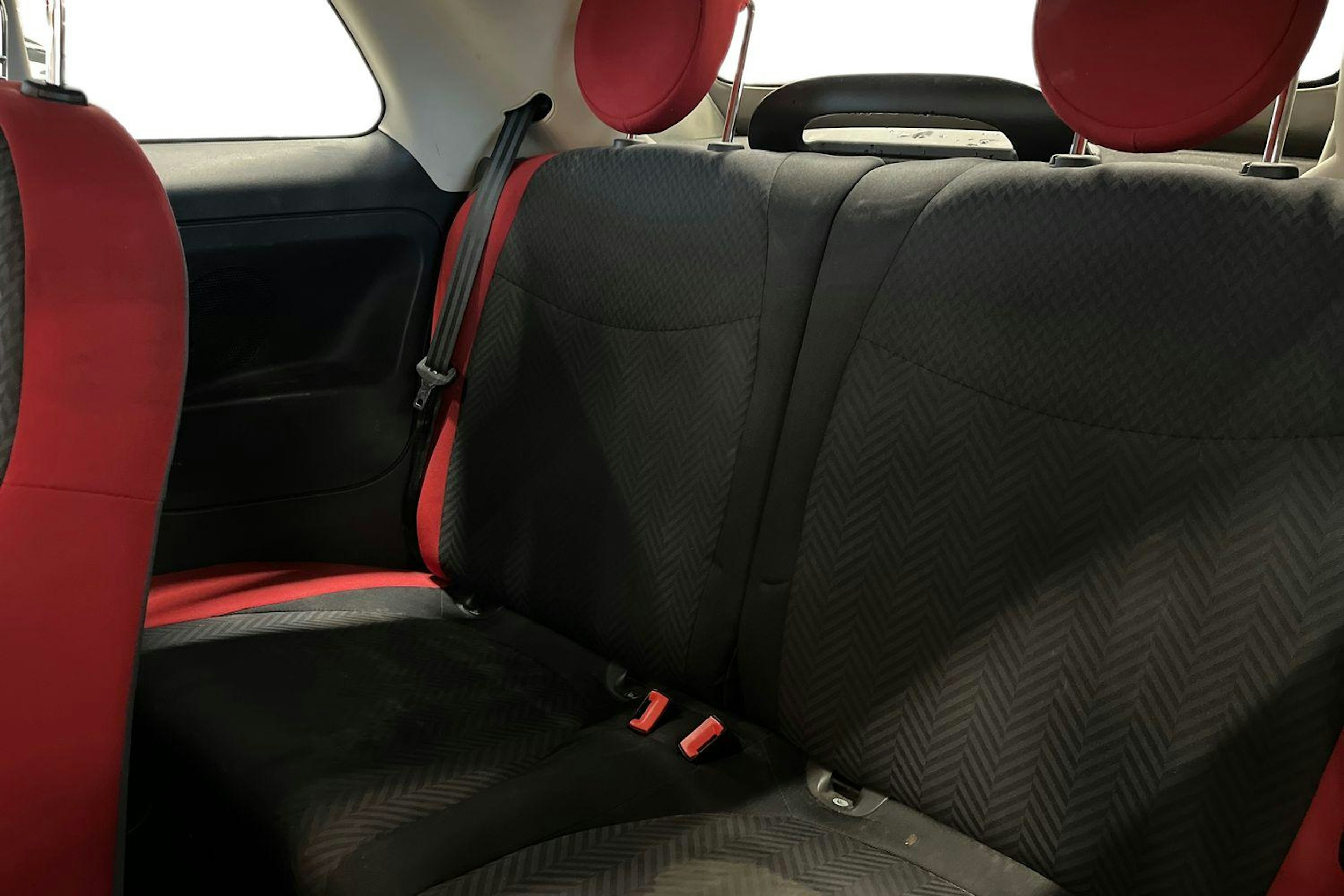 valkoinen Fiat 500C 2017 kuva 10.