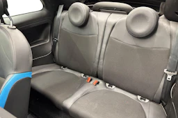 sininen Fiat 500C 2018 kuva 8.