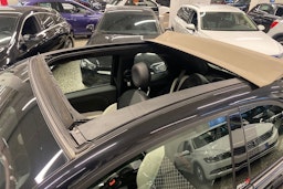 musta Fiat 500C 2021 kuva 22.