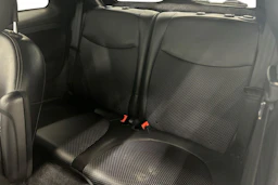 musta Fiat 500e 2016 kuva 8.