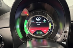 harmaa Fiat 500e 2017 kuva 14.