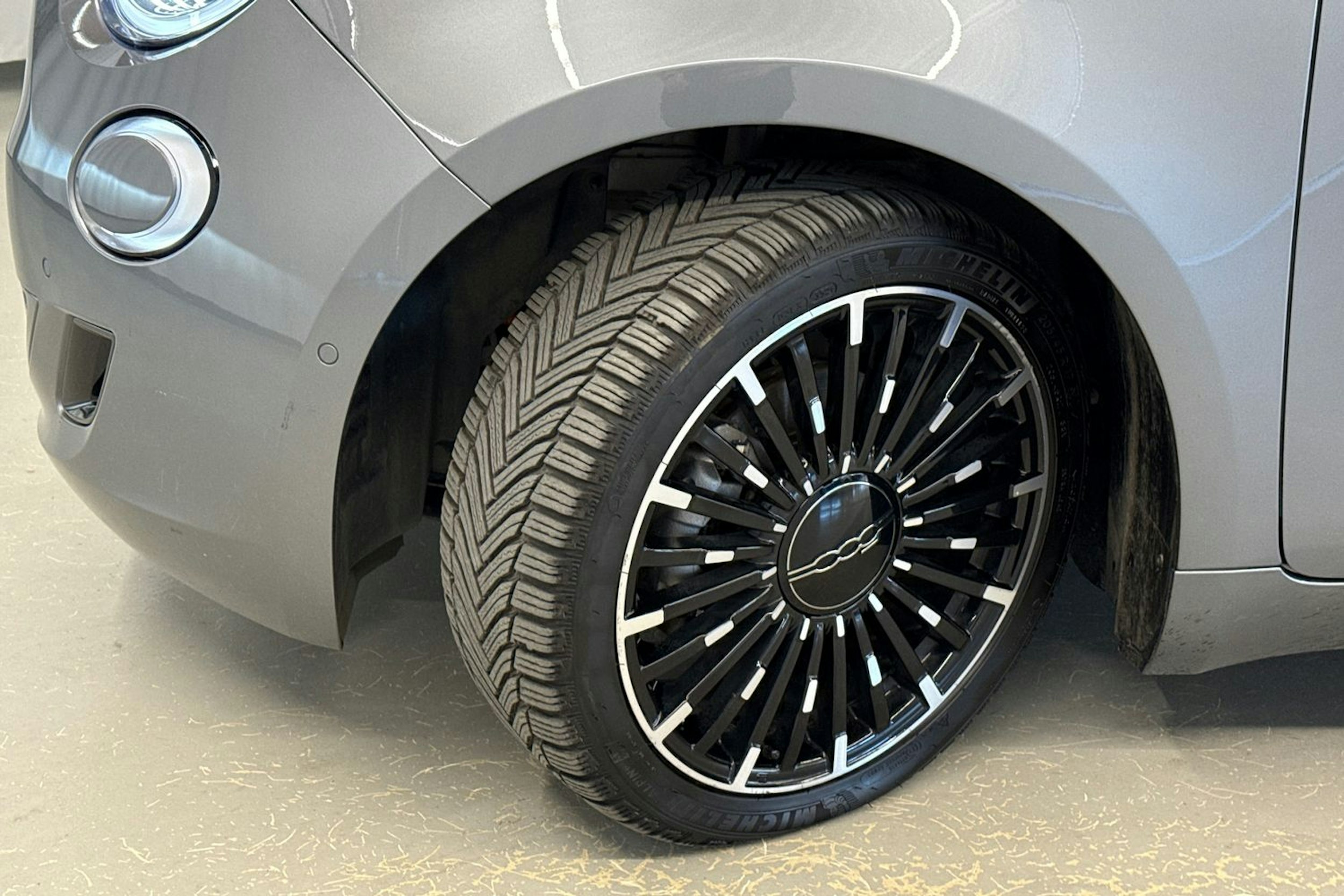 Fiat 500e 2021 kuva 13.