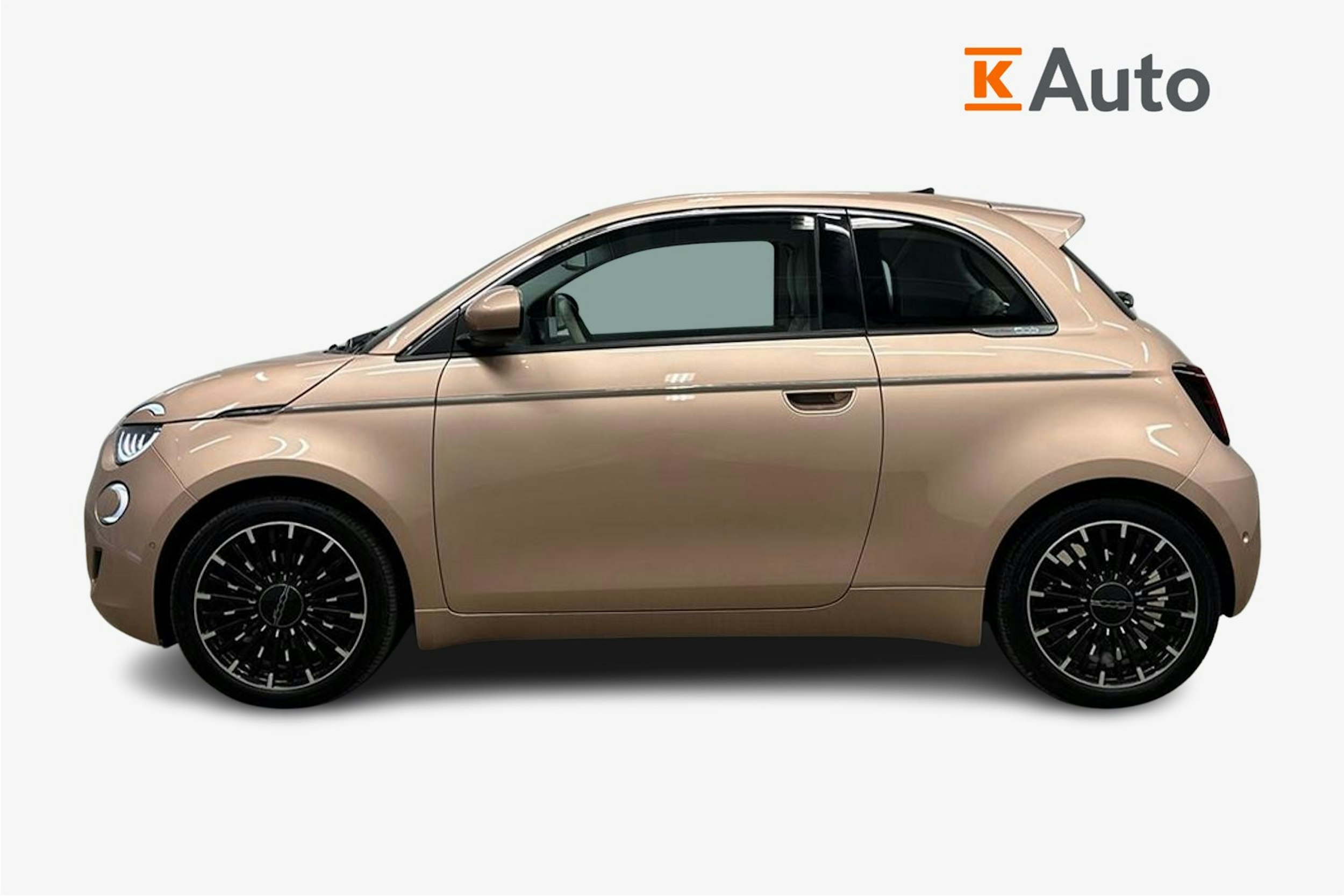 punainen Fiat 500e 2021 kuva 6.