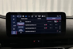 punainen Fiat 500e 2021 kuva 25.