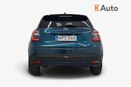 turkoosi Fiat 600e 2023 kuva 3.