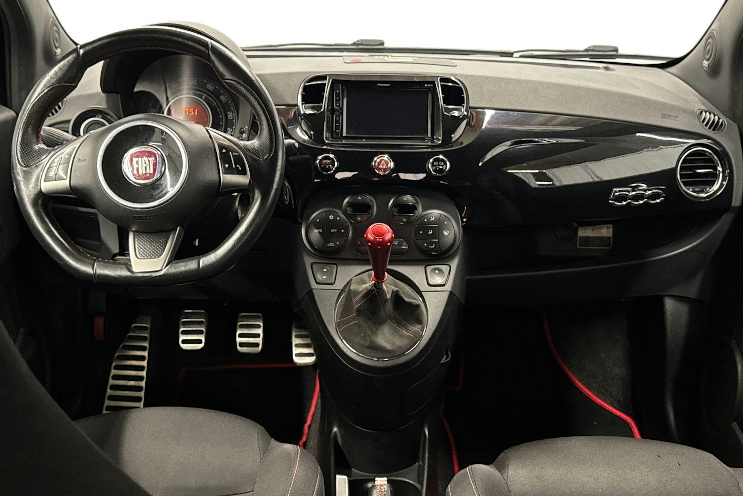 musta Fiat Abarth 500 2008 kuva 9.