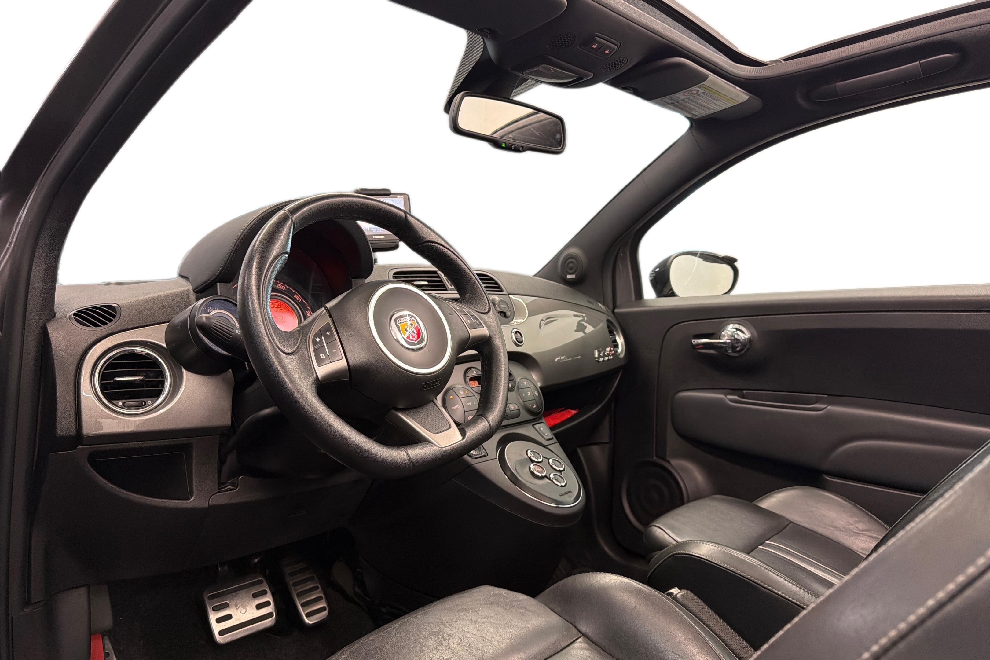 Fiat-Abarth 500 2012, photo 6/22