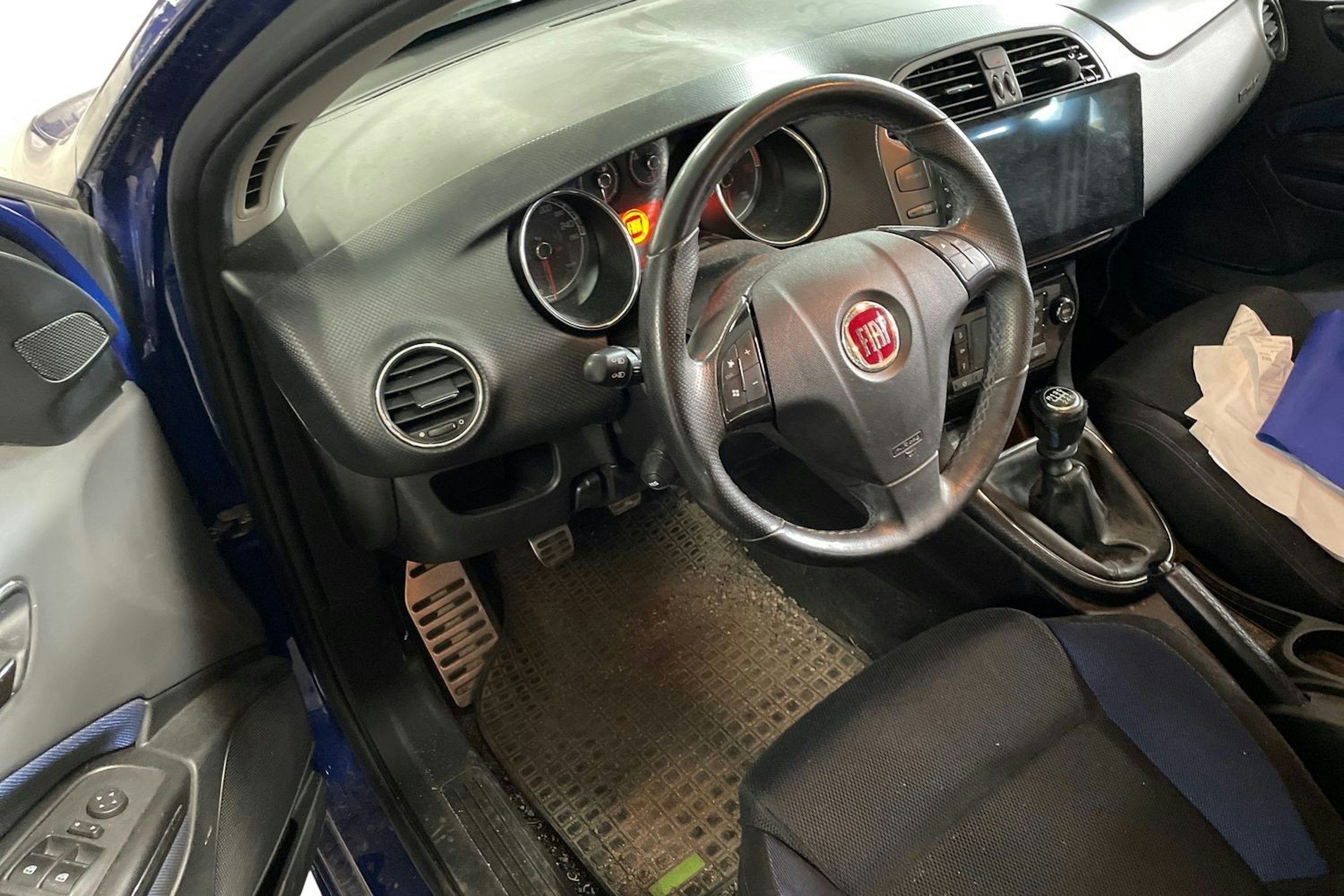 Sininen Fiat BRAVO 2010 kuva 3.