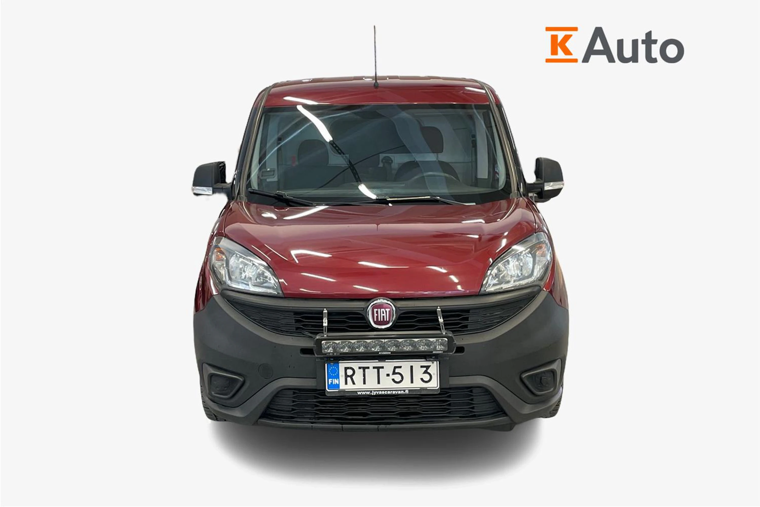 punainen Fiat Doblo 2019 kuva 5.