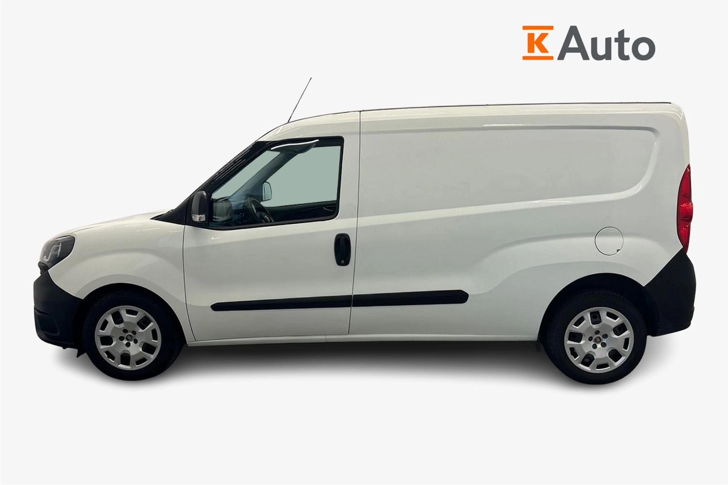 valkoinen Fiat Doblo 2022 kuva 5.