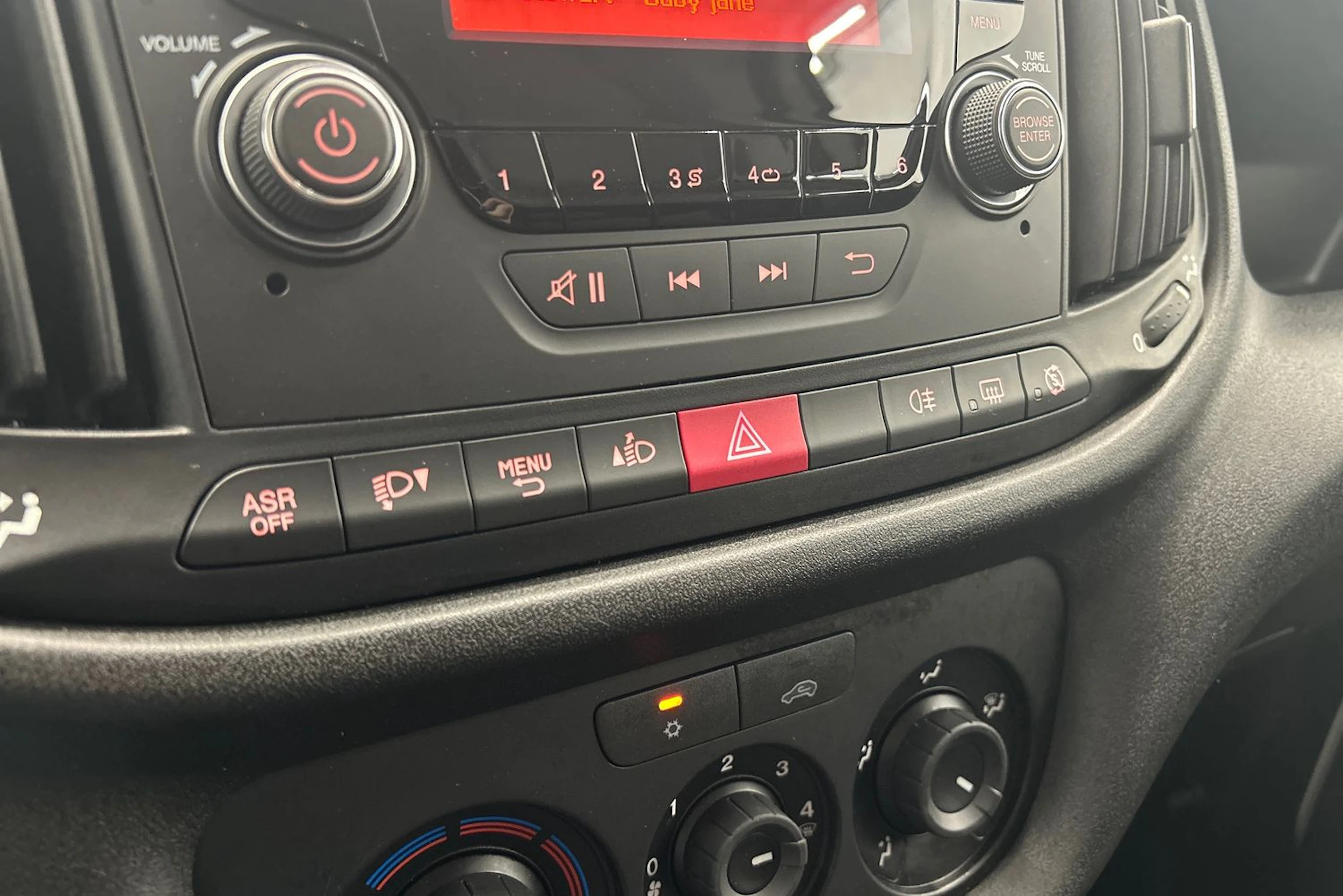valkoinen Fiat Doblo 2022 kuva 15.