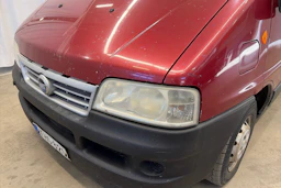 punainen Fiat Ducato 2004 kuva 16.