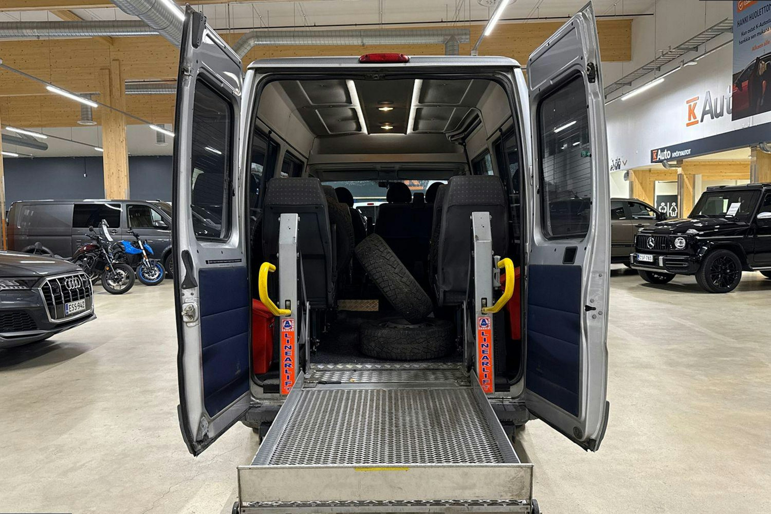 harmaa Fiat Ducato 2006 kuva 3.