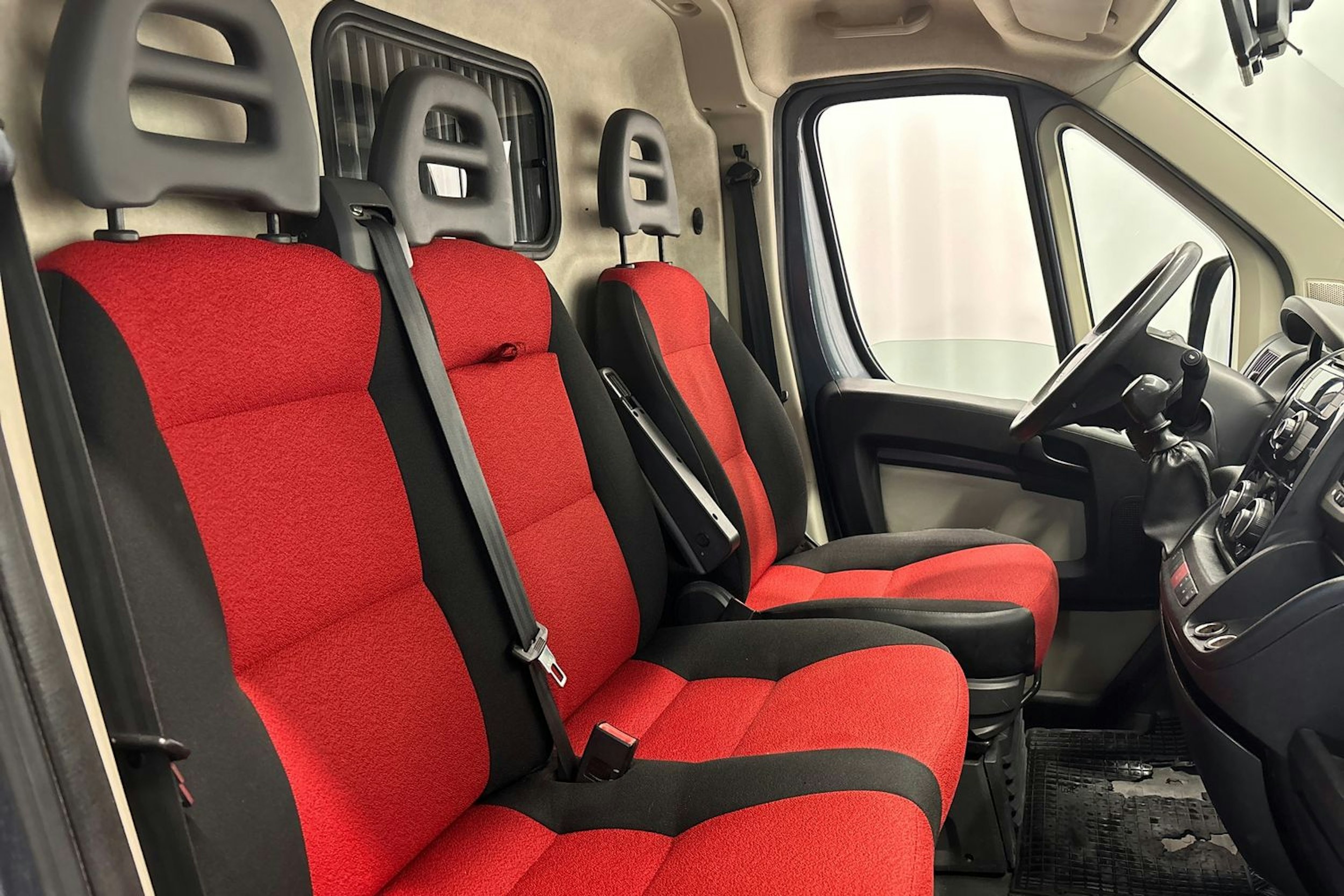 harmaa Fiat Ducato 2012 kuva 13.