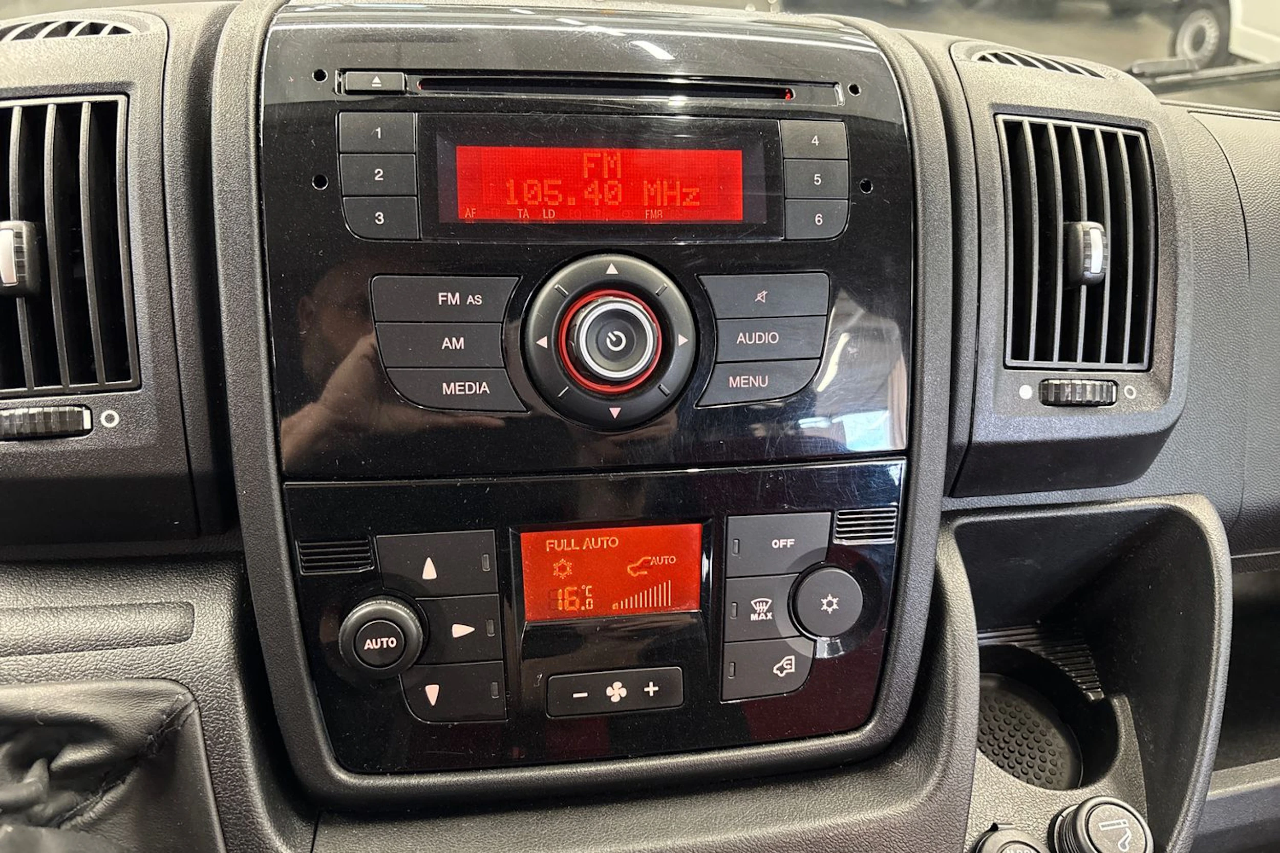 valkoinen Fiat Ducato 2013 kuva 10.