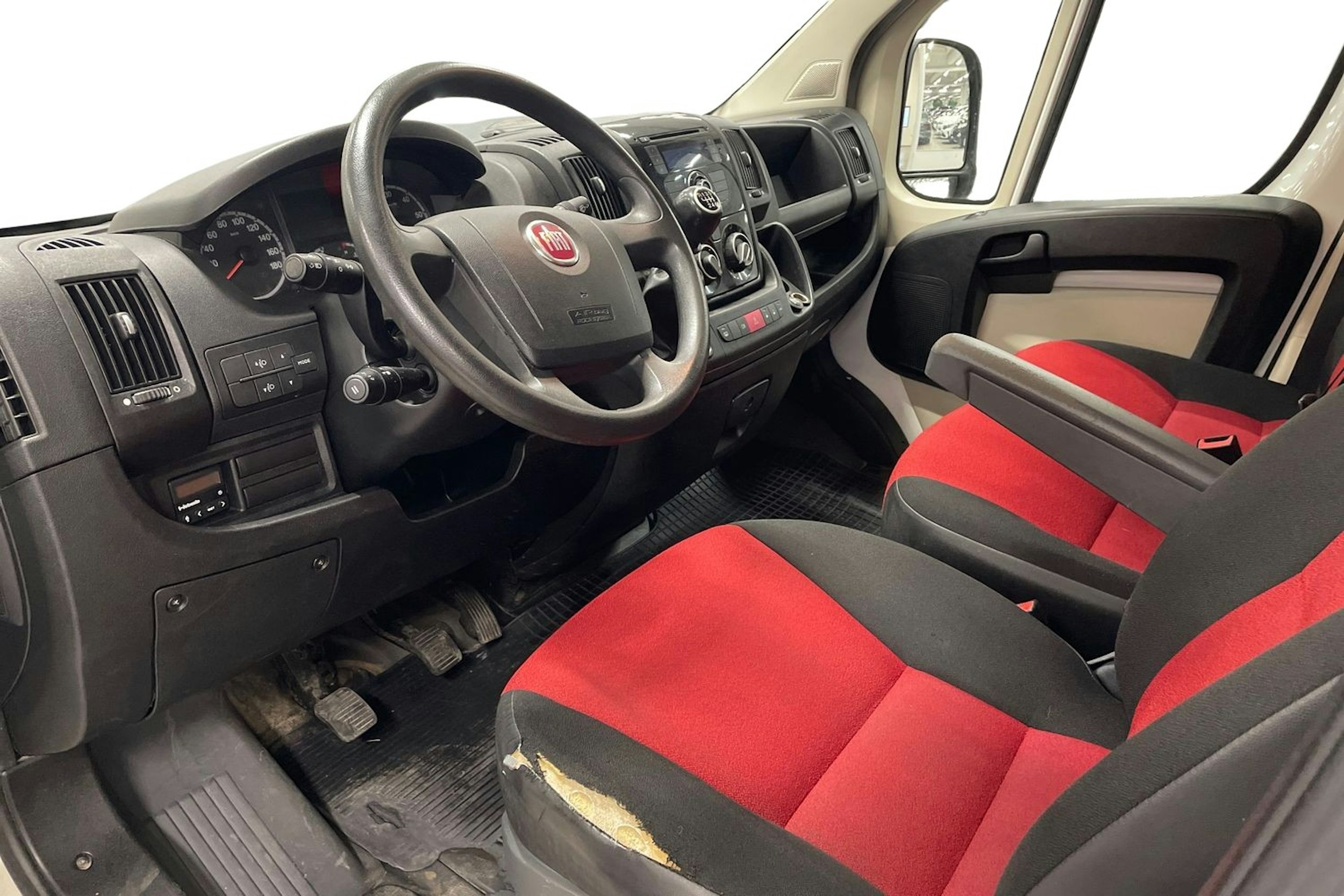valkoinen Fiat Ducato 2013 kuva 8.