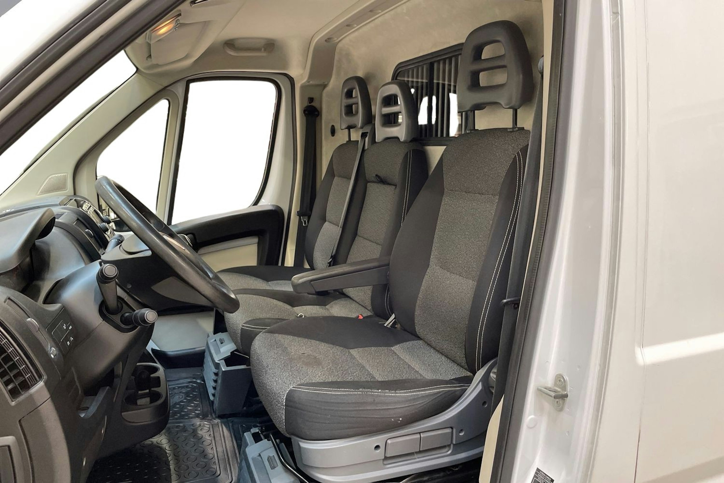 valkoinen Fiat Ducato 2017 kuva 7.