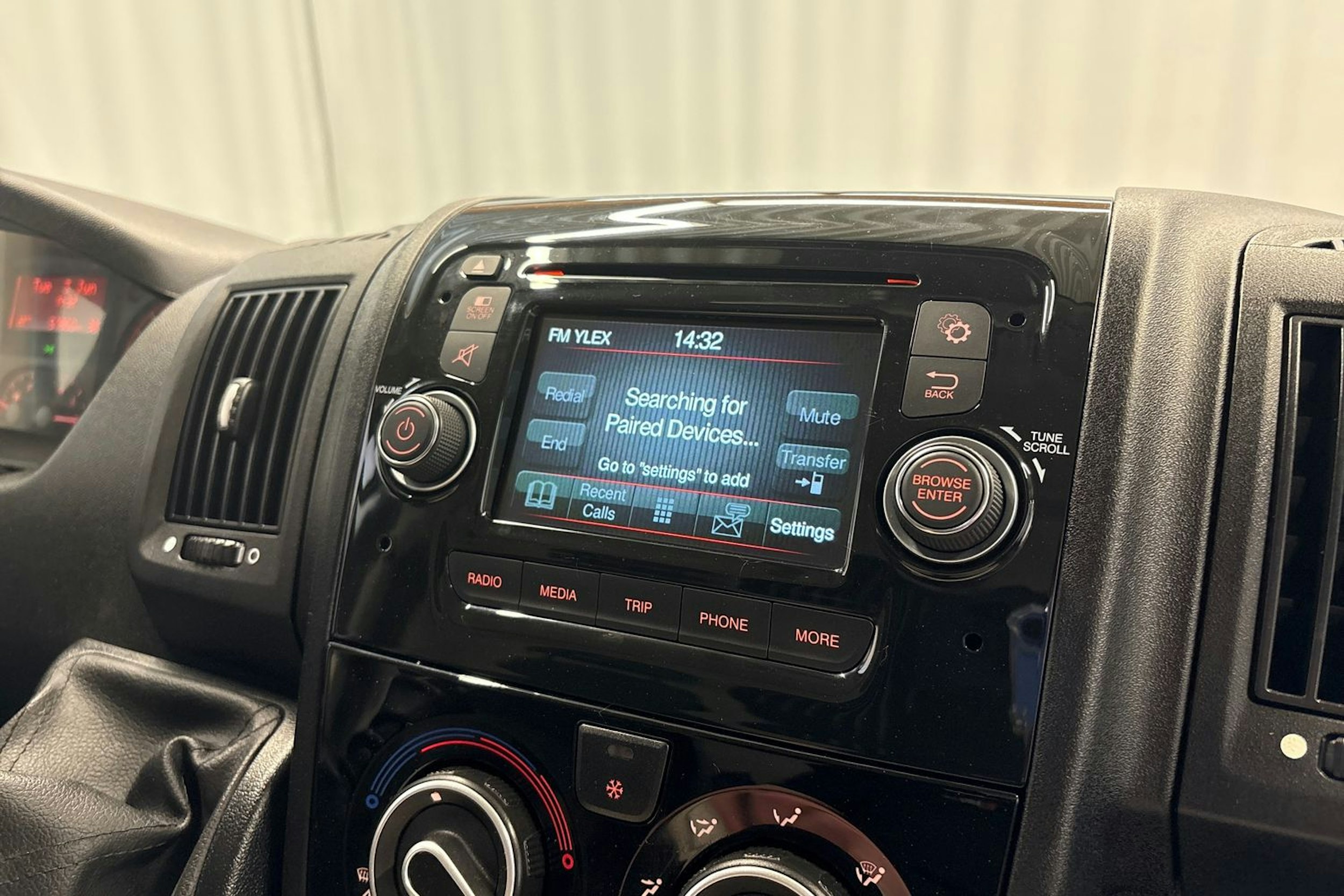sininen Fiat Ducato 2019 kuva 18.