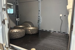 sininen Fiat Ducato 2019 kuva 29.