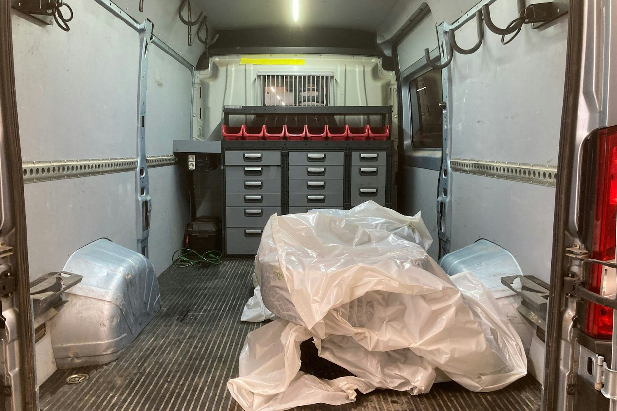 sininen Fiat Ducato 2019 kuva 16.