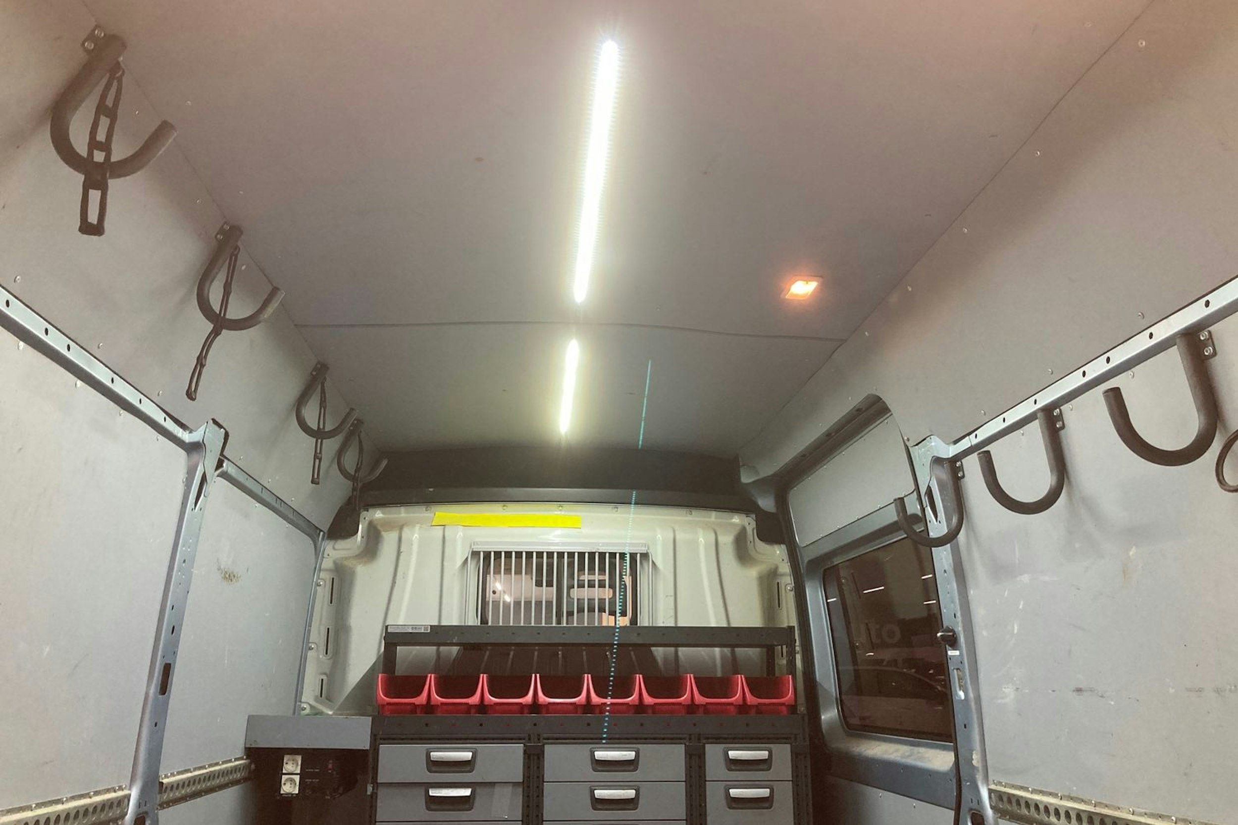 sininen Fiat Ducato 2019 kuva 17.