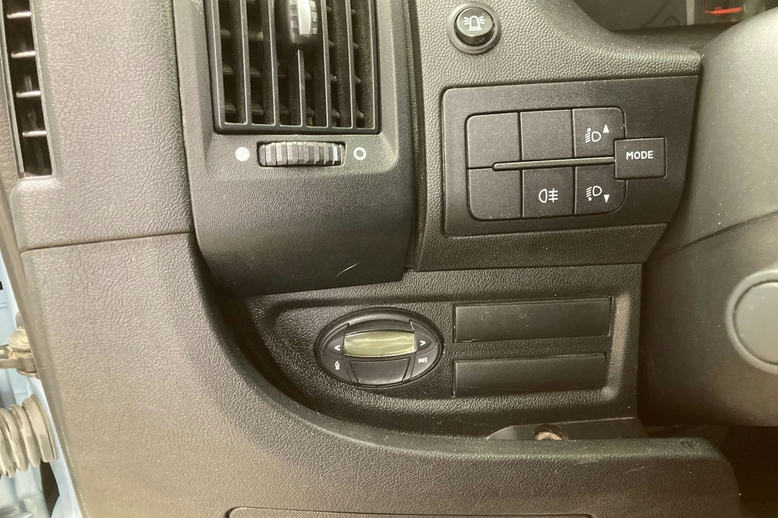 sininen Fiat Ducato 2019 kuva 22.