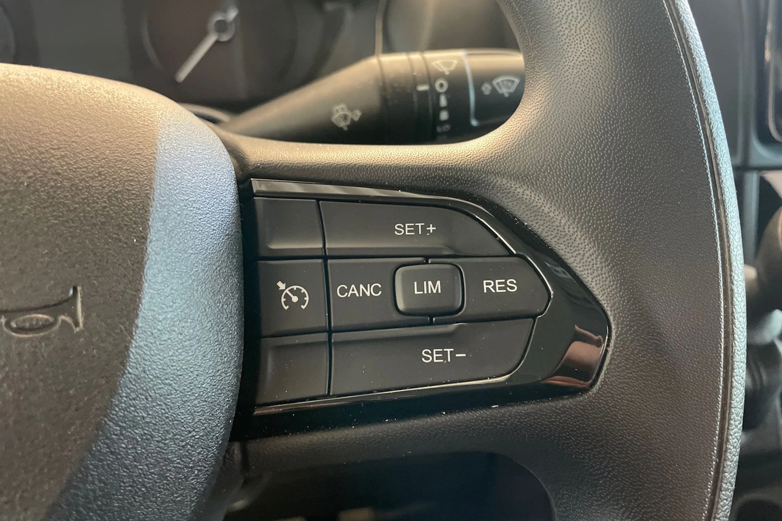 valkoinen Fiat Ducato 2023 kuva 15.