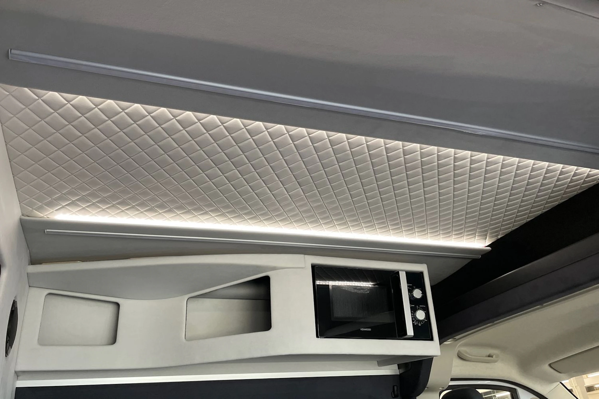 valkoinen Fiat Ducato 2023 kuva 22.