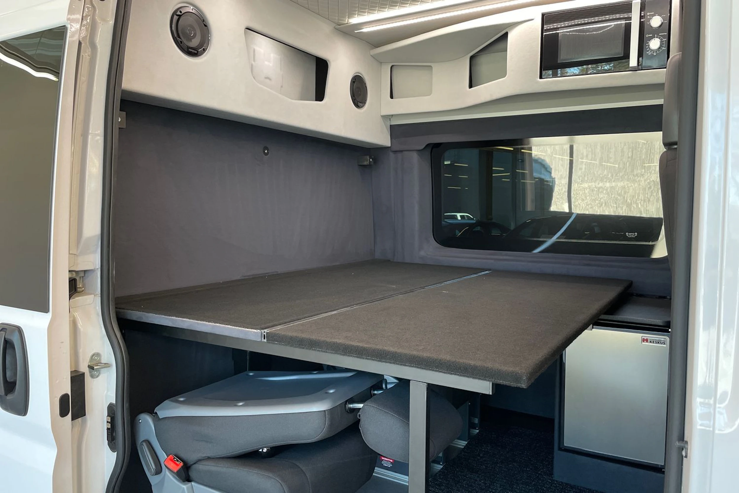valkoinen Fiat Ducato 2023 kuva 28.
