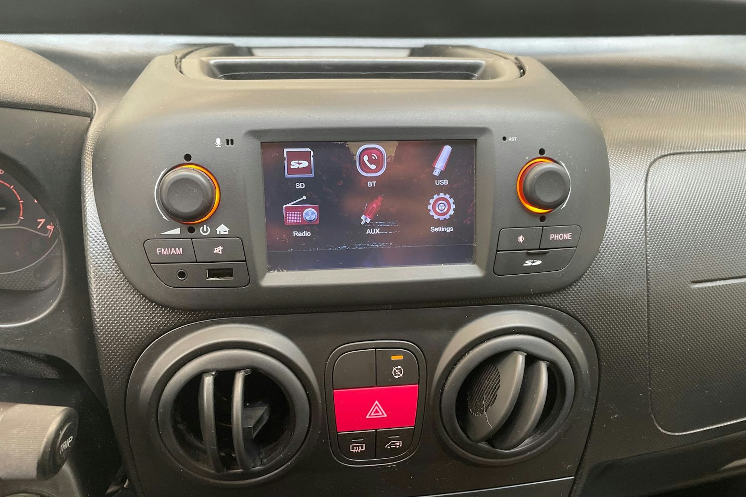 sininen Fiat Fiorino 2017 kuva 23.