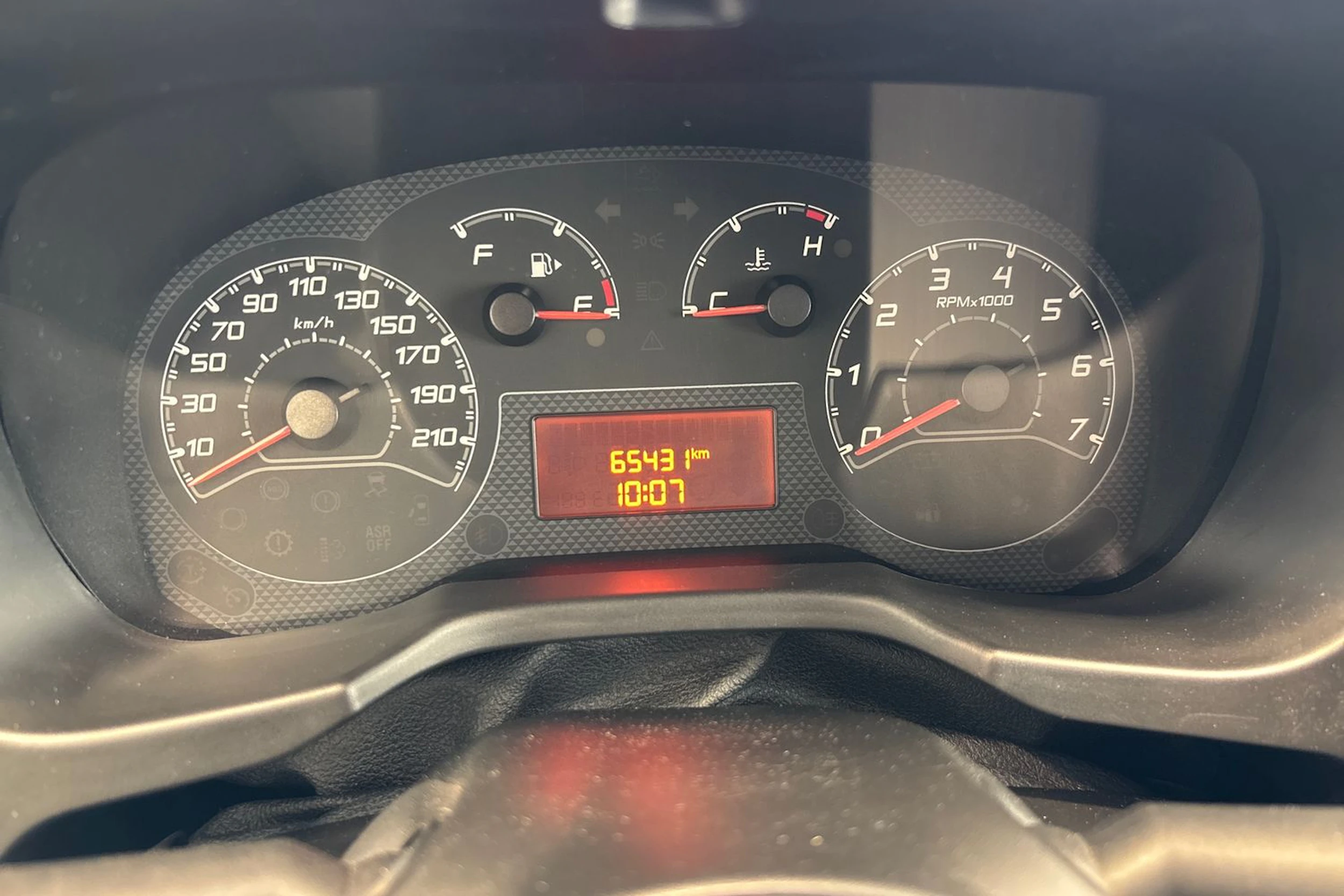 Valkoinen Fiat Fiorino 2021 kuva 15.