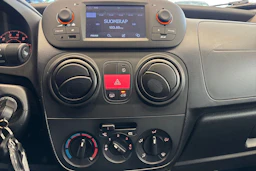 Valkoinen Fiat Fiorino 2021 kuva 20.