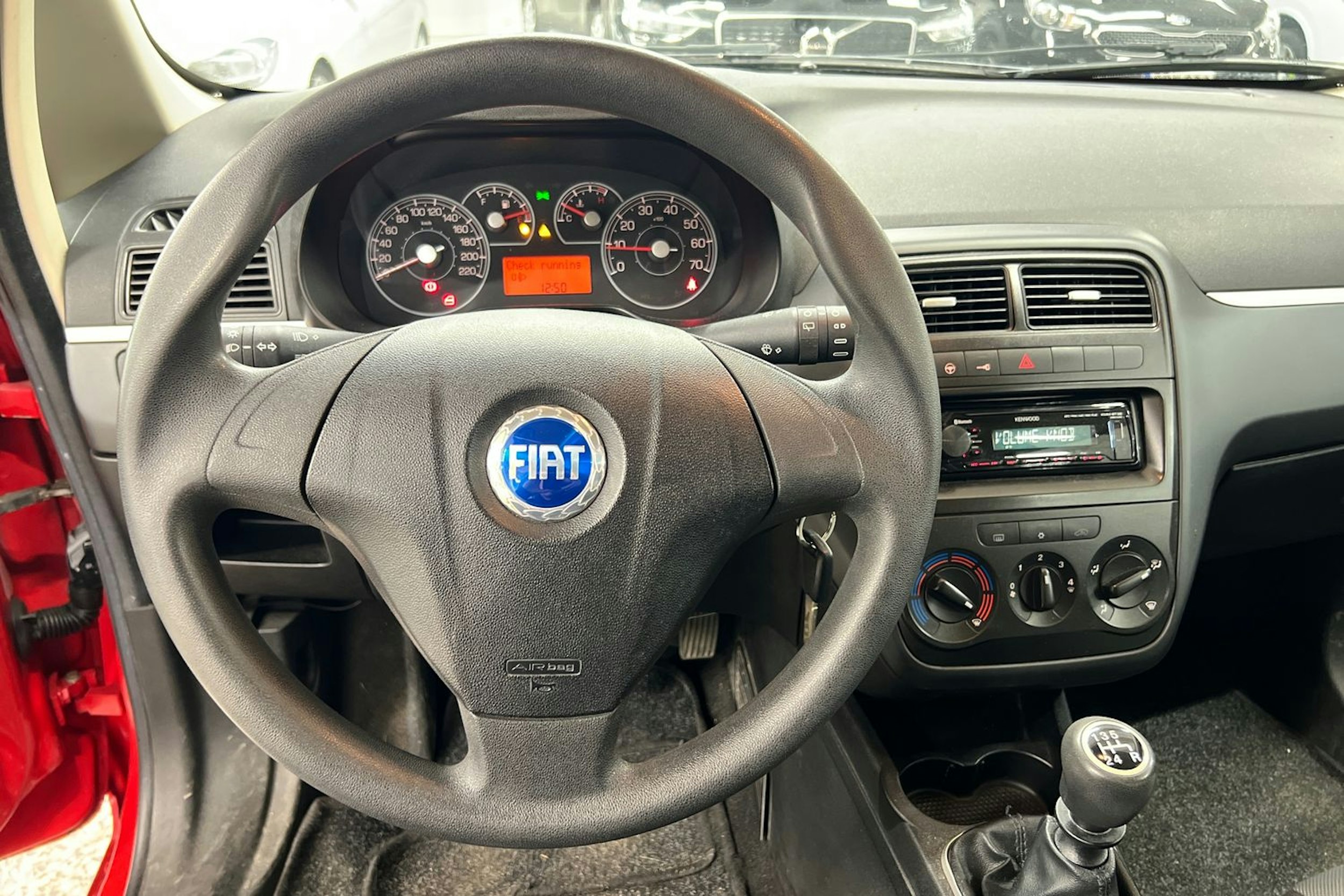punainen Fiat Grande Punto 2007 kuva 11.