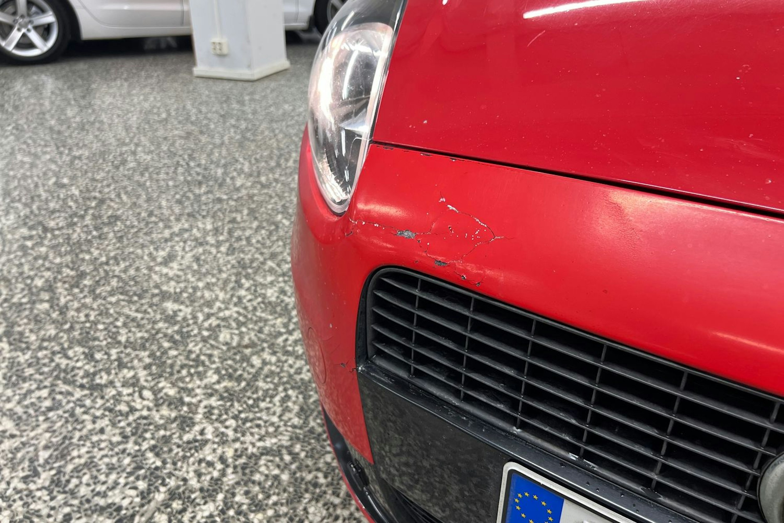 punainen Fiat Grande Punto 2007 kuva 20.