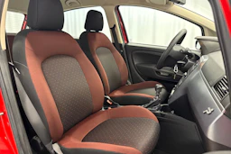 punainen Fiat Grande Punto 2009 kuva 15.
