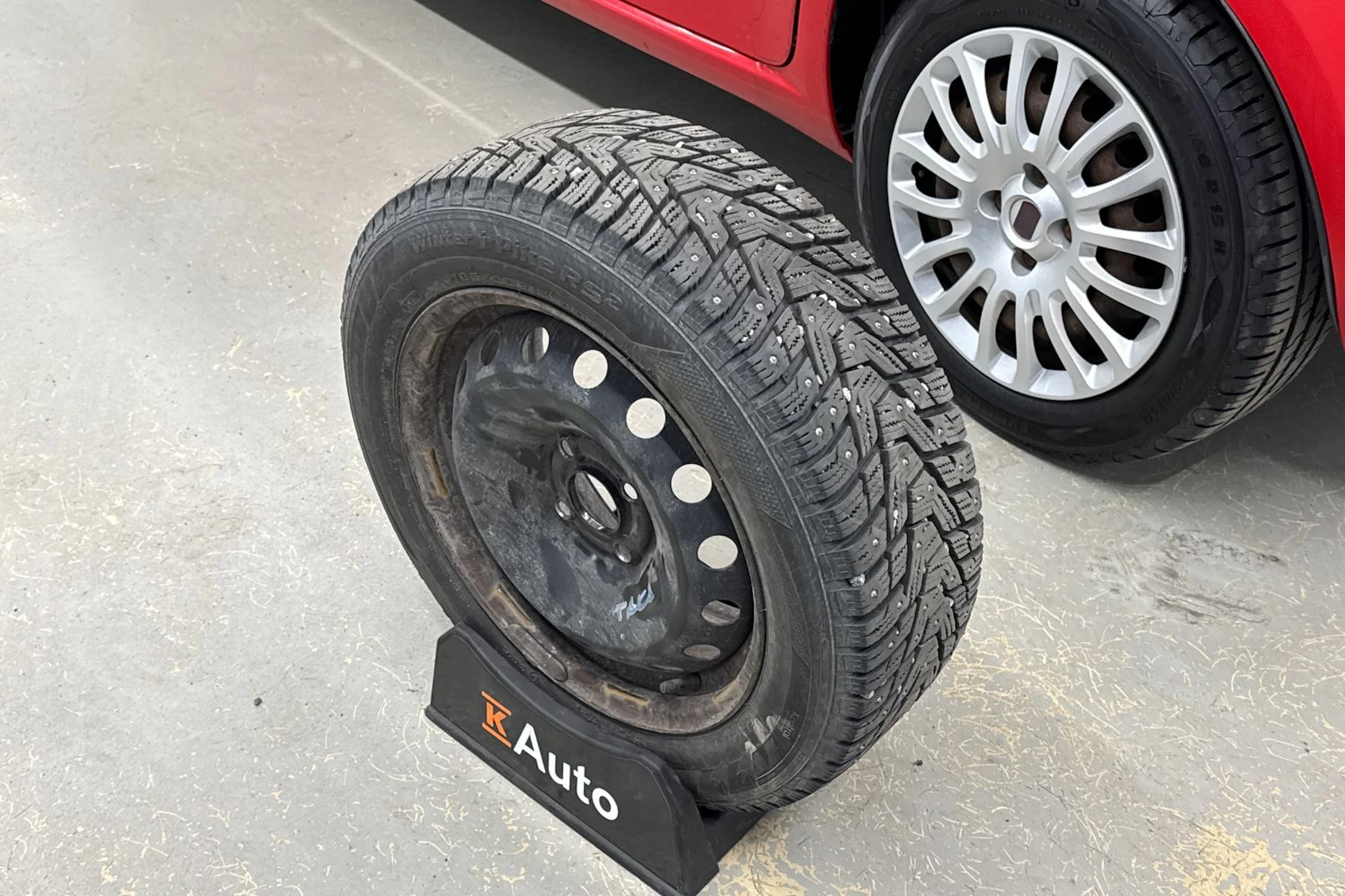 punainen Fiat Grande Punto 2009 kuva 23.