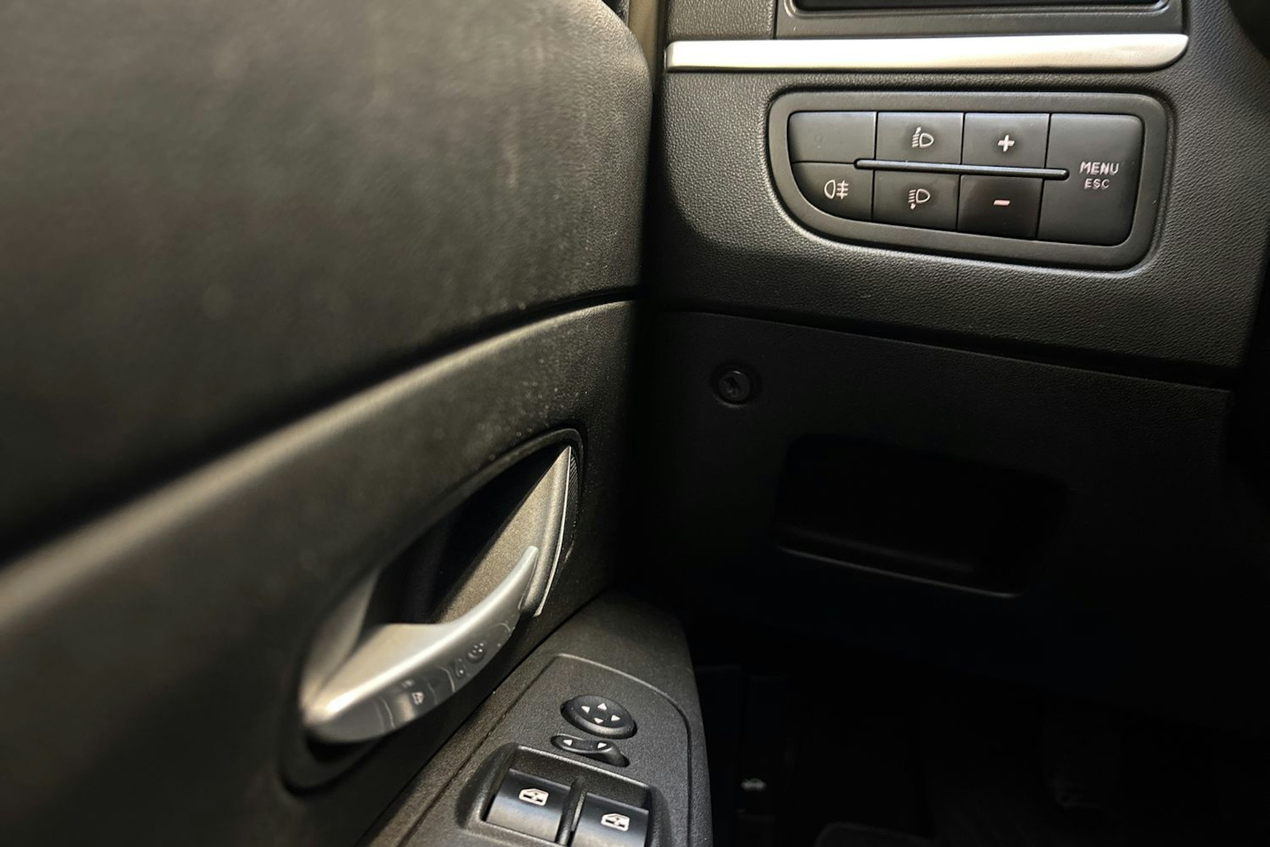 vihreä Fiat Linea 2009 kuva 17.